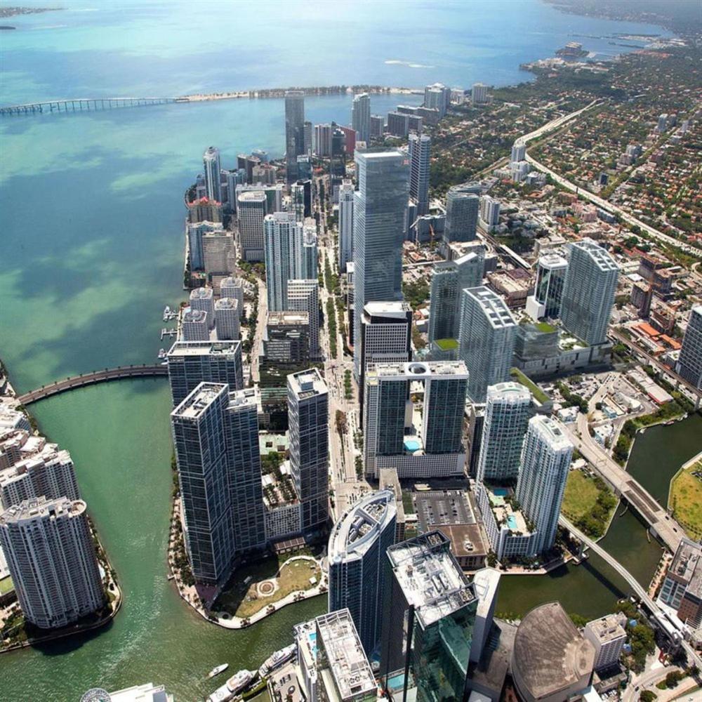 485 BRICKELL AVENUE - ICON Residence Main image 1